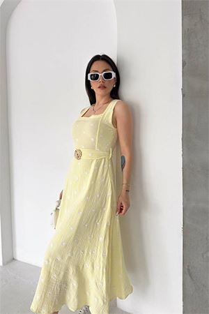 Neşeli butik kadın sarı çiçek nakışlı kemer detaylı kare yaka midi boy yazlık elbise ---- NBK086