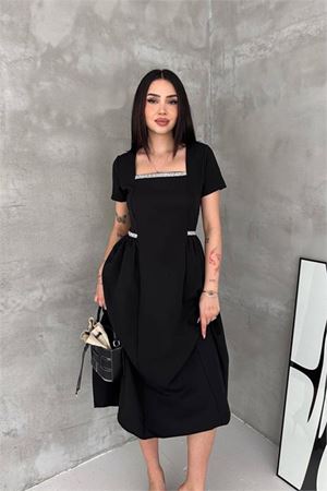 Neşeli butik kadın siyah kare yaka taş detaylı etek drapeli midi boy elbise ---- NBK4621