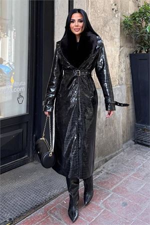 Neşeli butik kadın croco deri yaka çıkarılabilir kürk detaylı kemerli tam boy kaban NBSTR1040