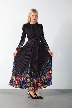 Neşeli butik kadın beyaz kuşaklı tasarım elbise NBMS42156