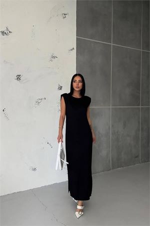 Neşeli butik kadın vatkalı yırtmaç detaylı modal elbise NBG010