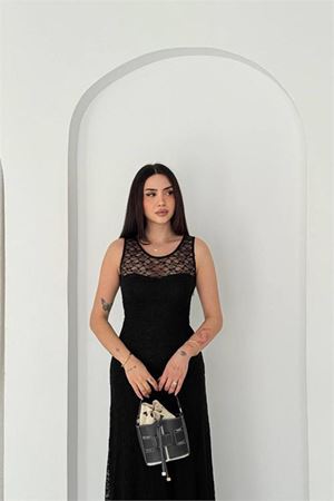 Neşeli butik kadın siyah transparan detaylı tam boy astarlı dantel elbise --- NBK4619