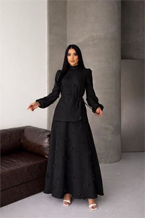 Neşeli butik kadın siyah keten kumaş çiçek aplikeli hakim yaka etekli takım NBMS2629