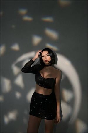 Neşeli butik kadın siyah mini ikili payet takım NBDF096