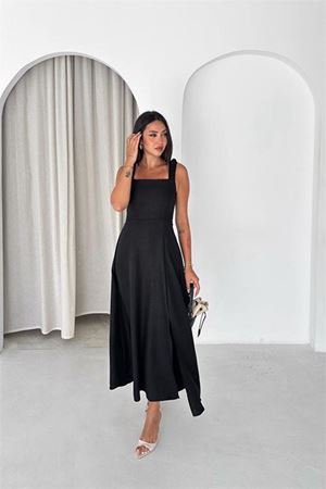 Neşeli butik kadın siyah sırt bağcıklı askılı midi boy kare yaka elbise NBK4672