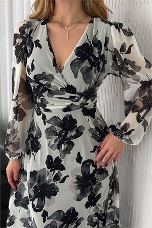 Neşeli butik kadın dönük yaka desenli şifon elbise NBK30441