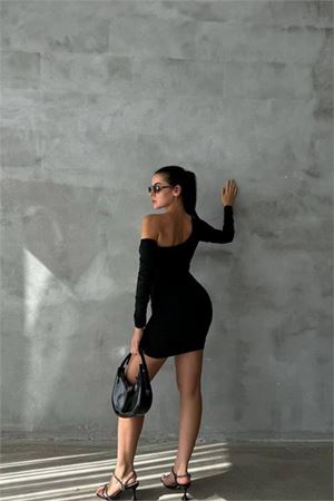 Neşeli butik kadın siyah tek kol büzgülü mini elbise NBDF081