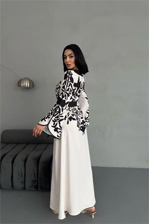 Neşeli butik kadın atlas kumaş düğme detaylı elbise NBMS2507