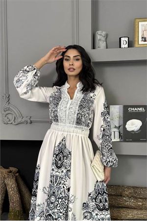 Neşeli butik kadın siyah güpür detaylı atlas kumaş desenli ithal elbise NBMS25109