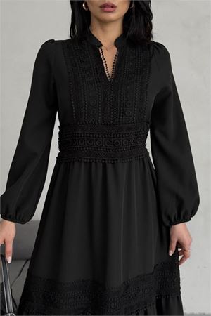 Neşeli butik kadın atlas kumaş dantel detaylı elbise NBMS2517