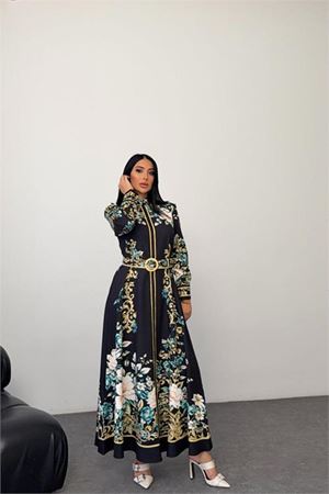 Neşeli butik kadın siyah hakim yaka çiçek desenli maxi boy tasarım elbise NBMS2653