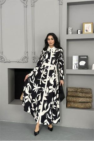 Neşeli butik kadın siyah beyaz desenli tam düğmeli ithal kumaş kuşaklı elbise NBMS25106