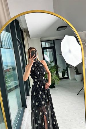 Neşeli butik kadın halter yaka astarlı maxi şifon elbise NBMY3242