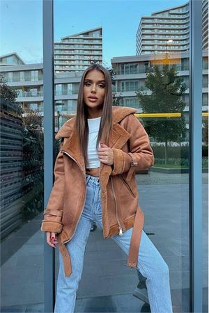 Neşeli butik kadın taba içi kürklü süet ceket MYLK11
