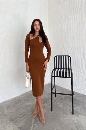 Neşeli butik kadın taba yaka detaylı triko elbise NBK2219