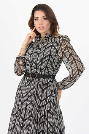 Neşeli butik kadıın kemerli yakası bağlama detaylı eteği fırfırlı desenli şifon elbise APCX05