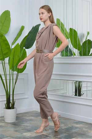 Neşeli butik Vizon kadın vatkalı kemer detaylı sıfır kol cepli tulum NB10051