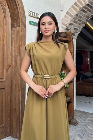 Neşeli butik kadın yeşil omuz vatkalı midi boy kemer detaylı elbise NBMY4066