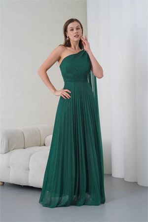 Neşeli butik kadın yeşil tek omuz tokalı drape detaylı ışıltılı tül kumaş abiye elbise NBS9388