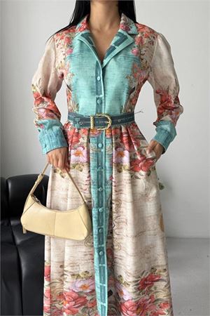 Neşeli butik kadın yeşil düğme detaylı desenli tam boy kemerli tasarım elbise NBMS25110