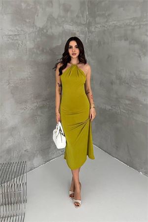 Neşeli butik kadın yeşil sırt dekolteli metal yaka midi elbise NBK4543