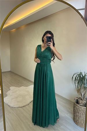 Neşeli butik kadın drapeli ışıltılı kalın askılı abiye elbise NM003