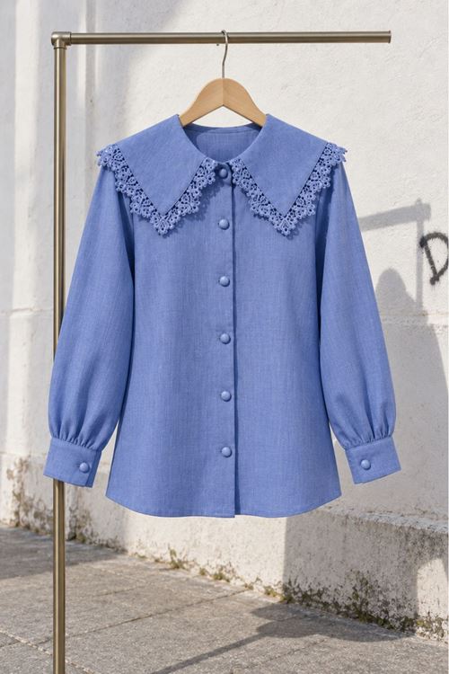 Kadın mavi dantel detaylı bebe yaka düğmeli uzun kollu gömlek TG034