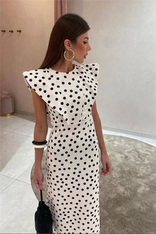 kadın beyaz omuz vatkalı puantiye desen midi boy kalem elbise NBEMP3042