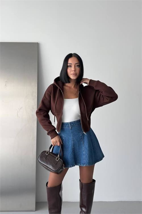 kadın kahverengi 3 iplik şardonlu kapüşonlu fermuarlı crop sweatshirt NBG6224