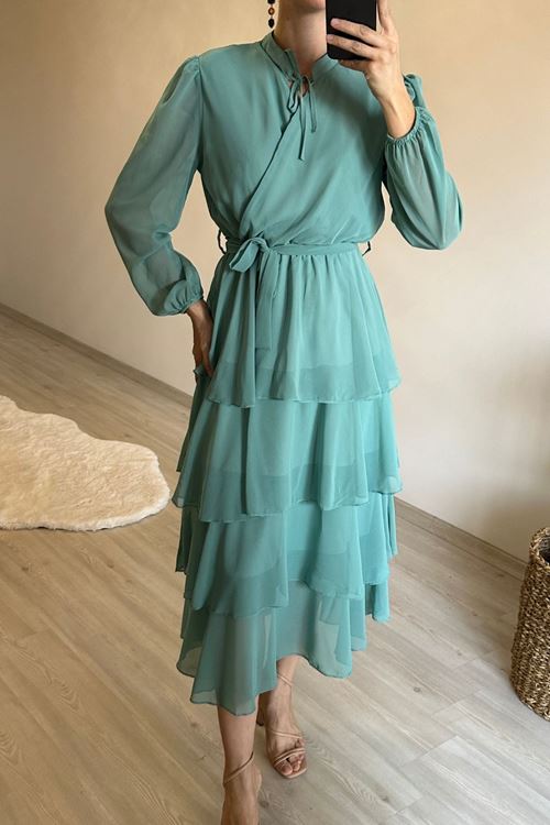 kadın kat kat volanlı kuşaklı midi şifon elbise NM004