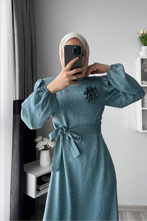 kadın saten taş detaylı tesettür elbise NMS050