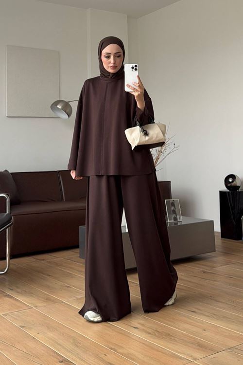 Kadın kahverengi tesettür oversize tunik ve bol paça pantolon ikili takım NMS106