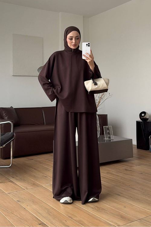 Kadın kahverengi tesettür oversize tunik ve bol paça pantolon ikili takım NMS106