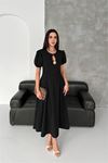 Neşeli butik kadın siyah balon kol gold broş detaylı midi boy elbise NBK4563